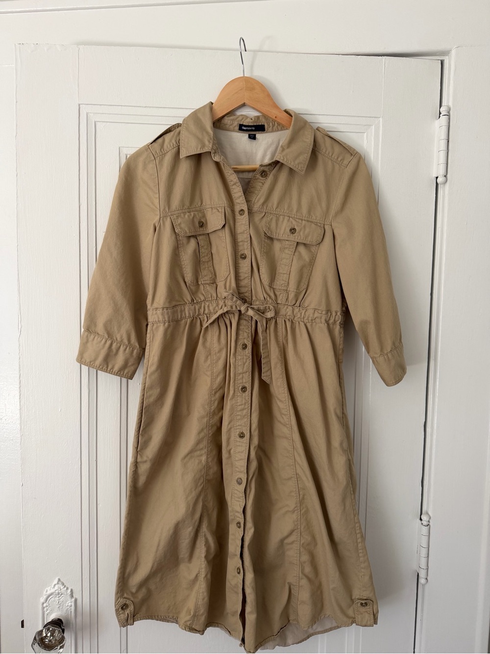 GAP Maternity 100% Cotton Button Down Dress in Beige